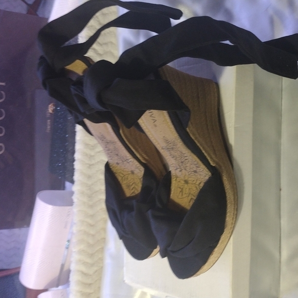Nwt Wedges black 8.5 - Picture 3 of 9
